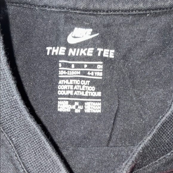 Nike Kids Tee & Shorts 3pc Bundle - Picture 2 of 6